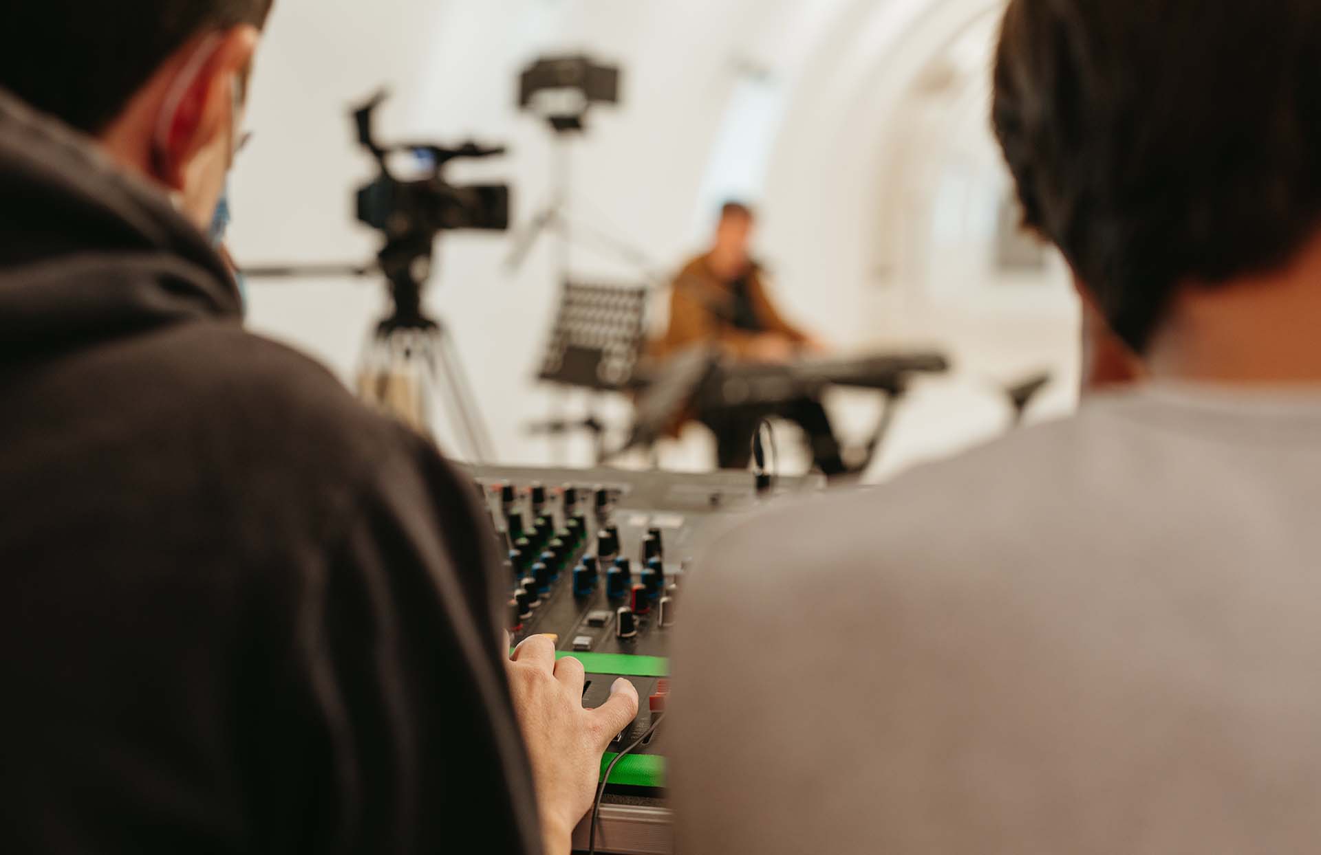 Elegir un fotógrafo profesional en Barcelona durante una sesión corporativa de equipo